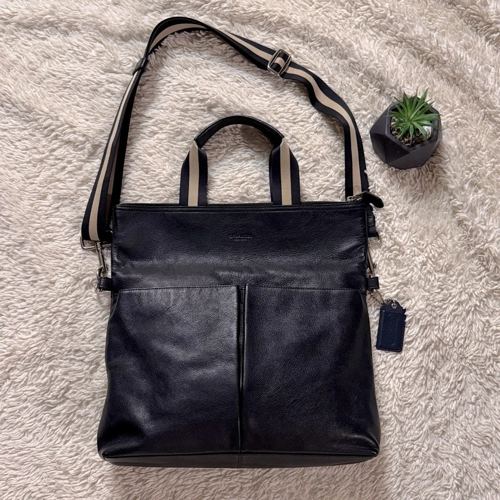 Coach Tote Bag CHARLES FOLDOVER LEATHER Navy /dark blueF54759